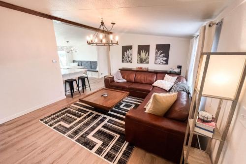 The Lookout At Lakewood, By M Host