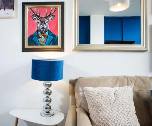 The Luxury Canvas by The Hive WA1