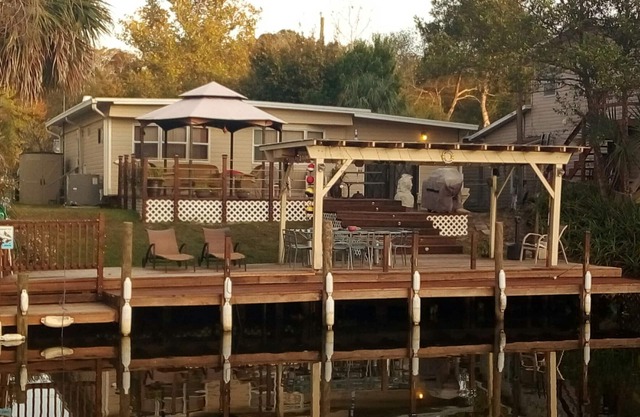 The Manatee Hideaway-3Bed-2Bath-2Deck-50'Dock-6Kayak& Canoe-Adventure Awaits You