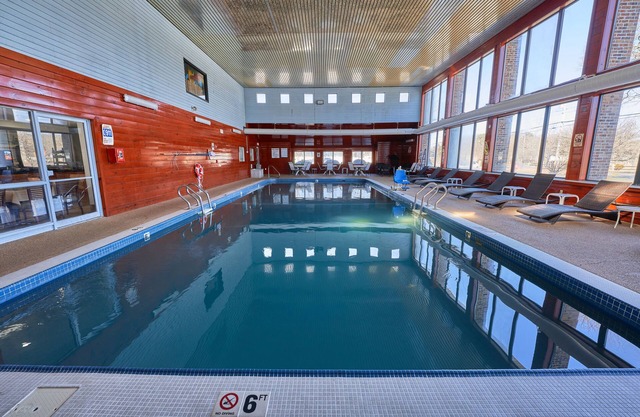 The Mariner Resort Cape Cod by The Red Collection