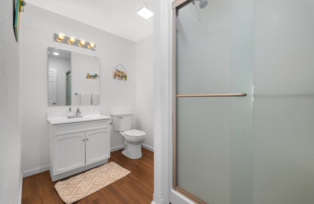 The Mojito Large Lakefront Villa on 7MM of Gravois arm on Lake of the Ozarks