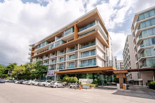 The Nimmana Condo 410 - Super Deluxe 1BR Balcony extension