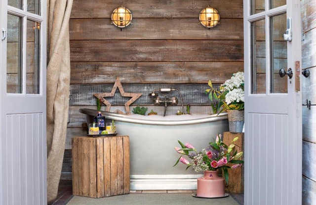 The Old Parlour at Cheshire Boutique Barns