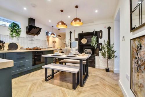 The Oven House-Wyndale Living - Malvern Hills