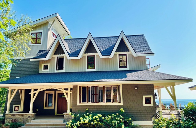 The Overlook at Bayfield - Lake Superior & Apostle Islands views