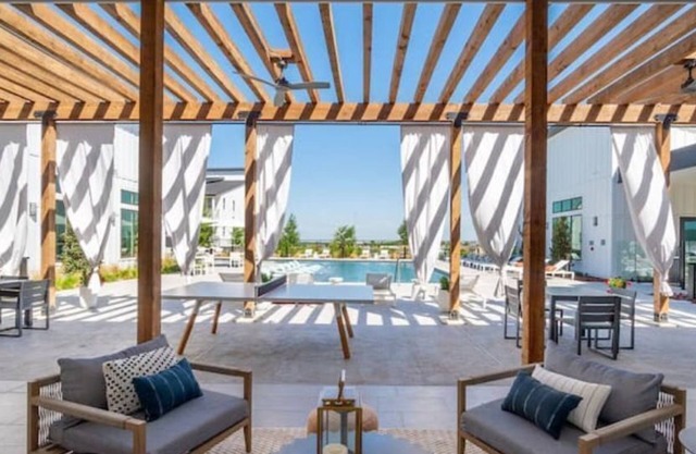 "The Perfect Gateway" - 2Bed & 2Bath with Full Access: Pool, Gym, Dog/Kid Parks!