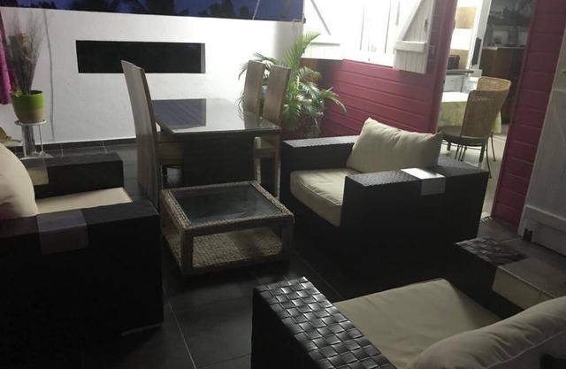 The Plum sea view studio