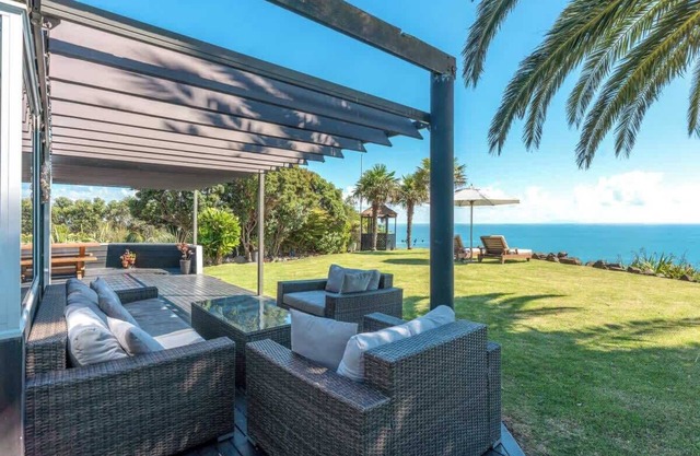 The Point | Stay Waiheke