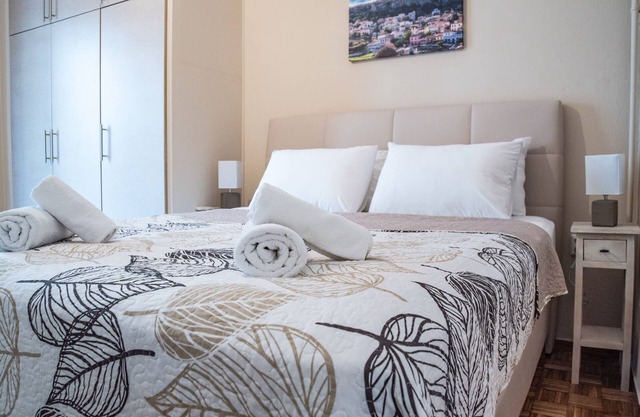 The really divine apartment next to Acropoli