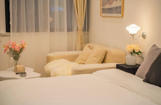 The Redondo Beach Apartment STE 400