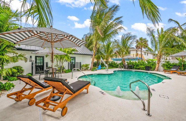 The Retreat at Anna Maria Island Inn