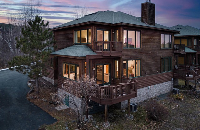 The Retreat at Windsong on Lake Superior