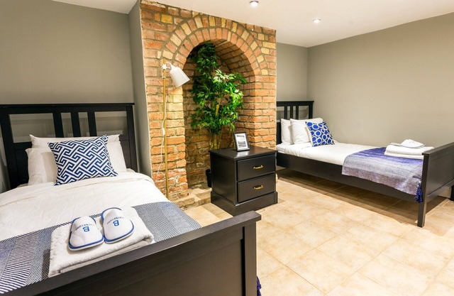 The River Cam Place - Enchanting 6BDR Home next to River Cam