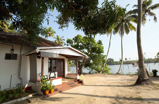 The Riveroots Waterfront Heritage Homestay