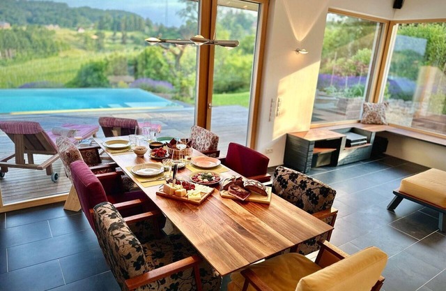 The Rizzi - Detached house with panoramic pool