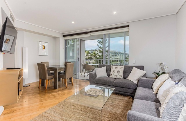 The Sand Resort Kingscliff -One Bed Spa Suite (4202)