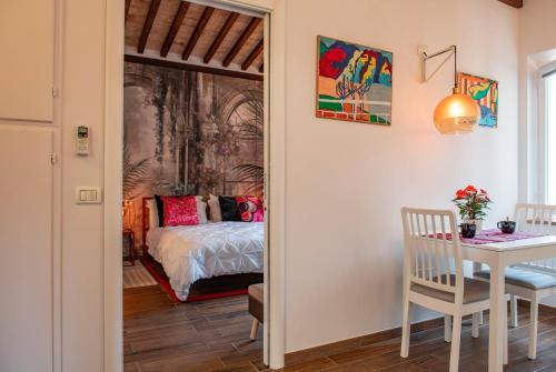 The secret nest in San Gimignano