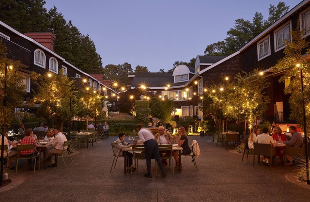 The Stanford Park Hotel