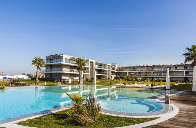 The Sunshine Apartment by CadenzaLux