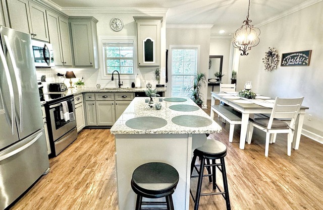 The Sweet Magnolia Discount for S. Carolina game!