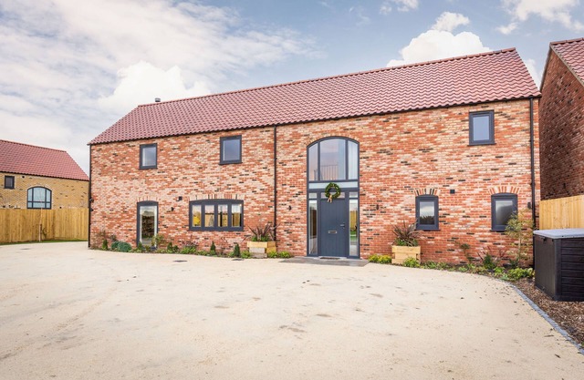 The Sycamores, Ashlin Farm Barns