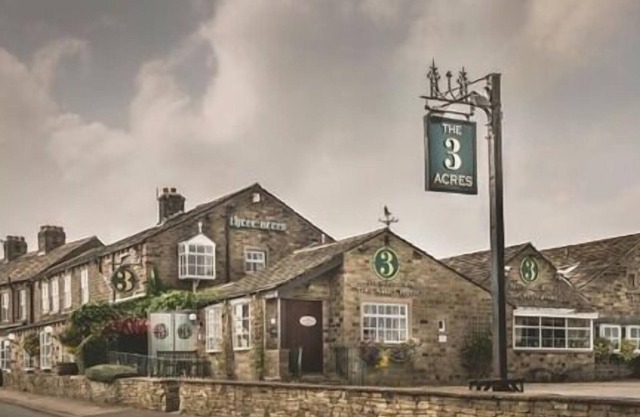 The Three Acres Inn & Restaurant