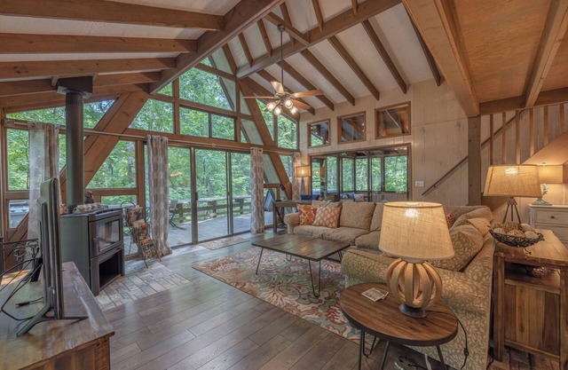 The Treetop Escape by Innsbrook Vacations!