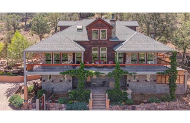 The Ultimate Mountain View Getaway