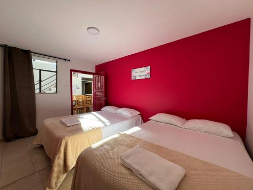 The Urban Getaway - 4 Bedrooms 3 Bath