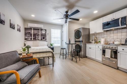 The Vanderbilt Mansion Apt 10 Near Downtown & TWU