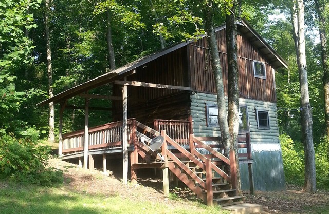 The Veranda Log Cabin