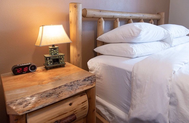 The Wolverine Lodge at The Totem Lodges