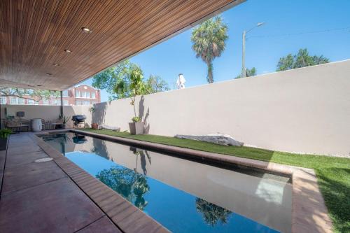 The Wright Place A Hyde Park Pool Home