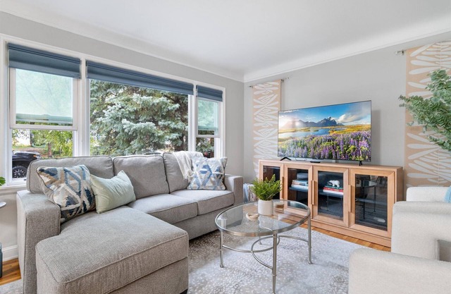 Theater - Firepit & BBQ - Life Size Games