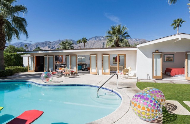 Three bedroom in United States of America, Palm Springs