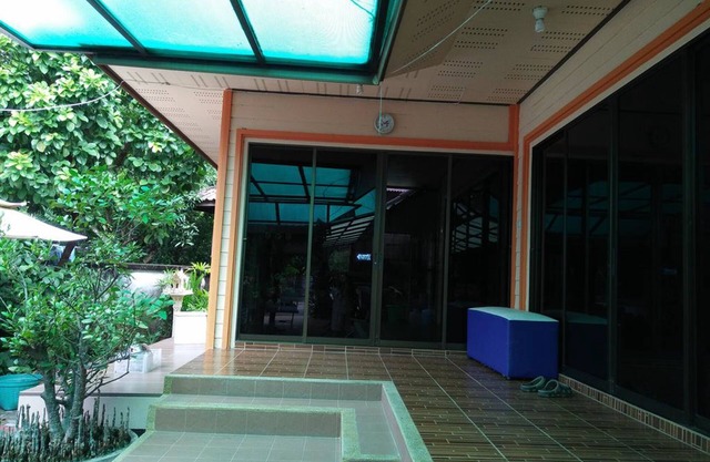 Three Moons Homestay