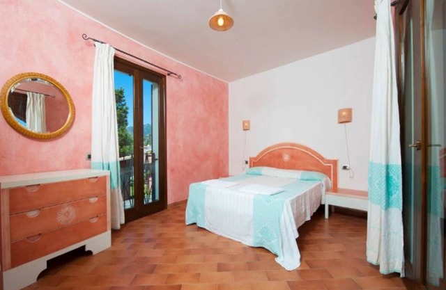 Three-room apartment with pool