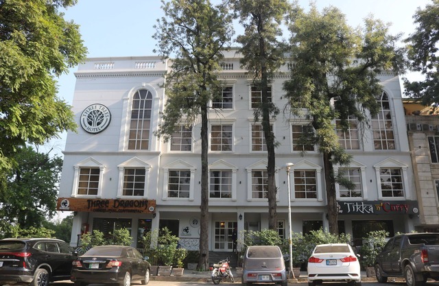 Three Trees Hotel