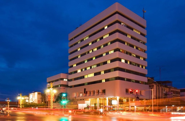 Thumrin Hotel