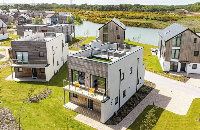 Tinklebobs (BR16), Silverlake, Dorset