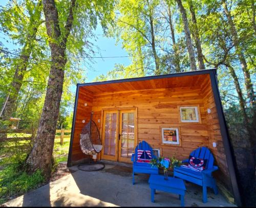 Tiny house