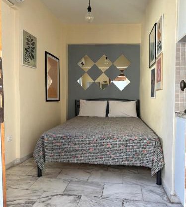 Tiny Loft Studio in the heart of Thessaloniki,17 square meters,on the terrace of the building
