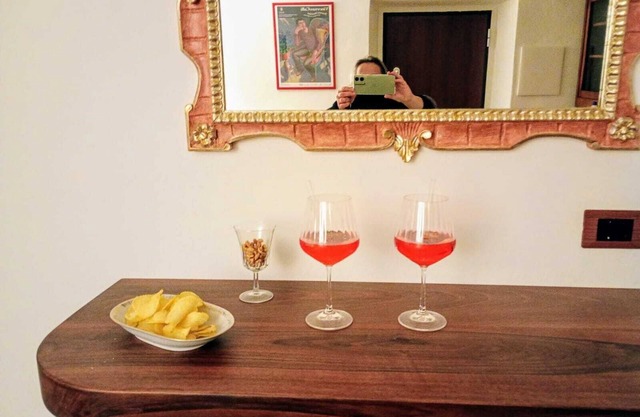 Tipico casale toscano immerso nel verde della Valtiberina vicino ad Anghiari