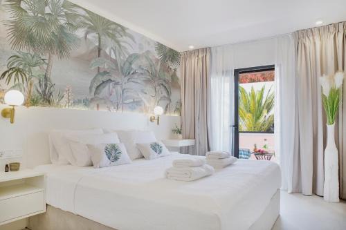 TMS Veramar Apart Hotel,Beachfront,Pool&Parking