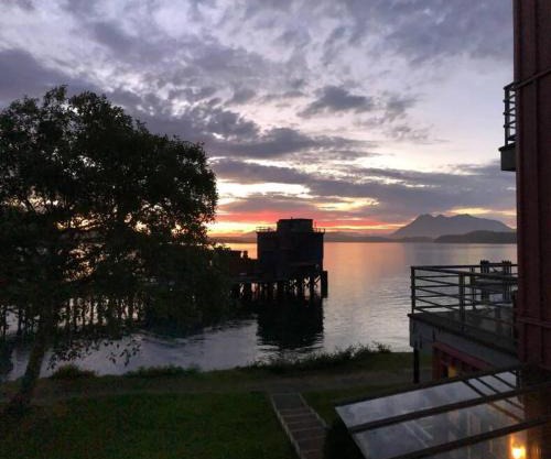 Tofino Eco Waterfront Condo