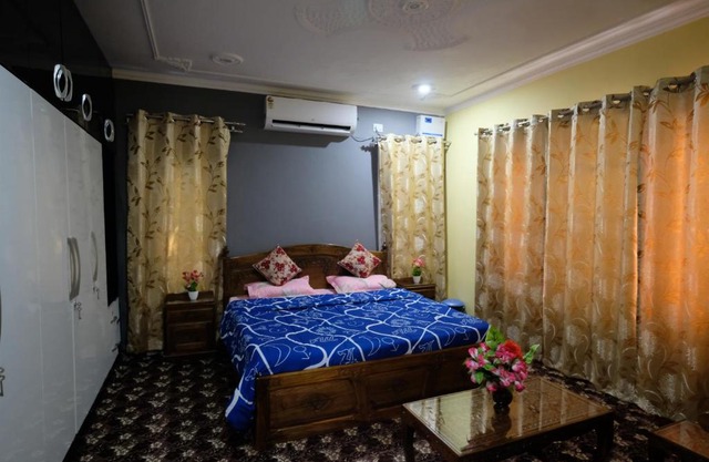 Tom and Jerry homestay Kashmir Srinagar