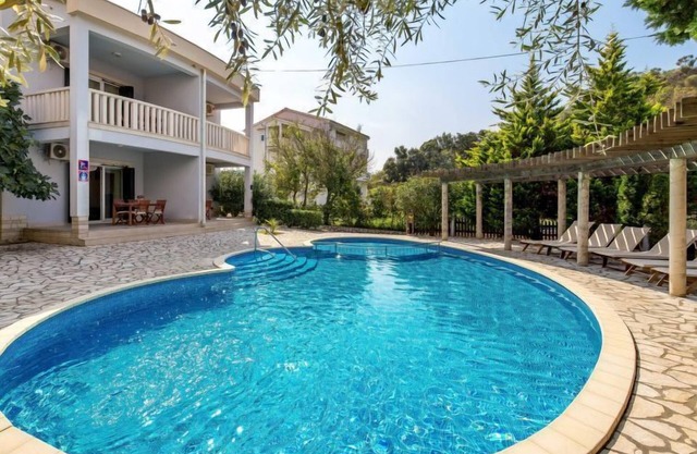 Tomislav 3 by Interhome