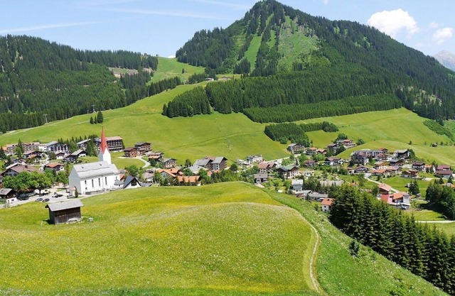 TOP 6 - Großzügiges Apartment mit Bergblick