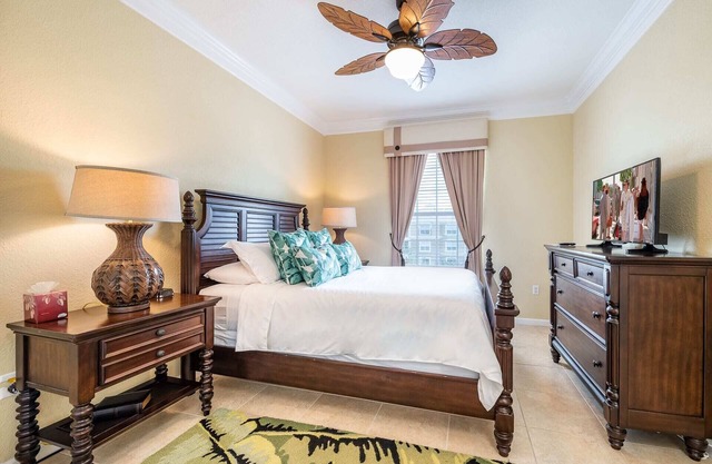 Top Floor*Balcony*VistaCay Convention Ctr & iDrive