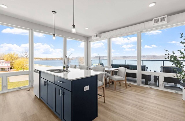 Top floor end unit with covered porch overlooking Lake Pepin - Unit 301